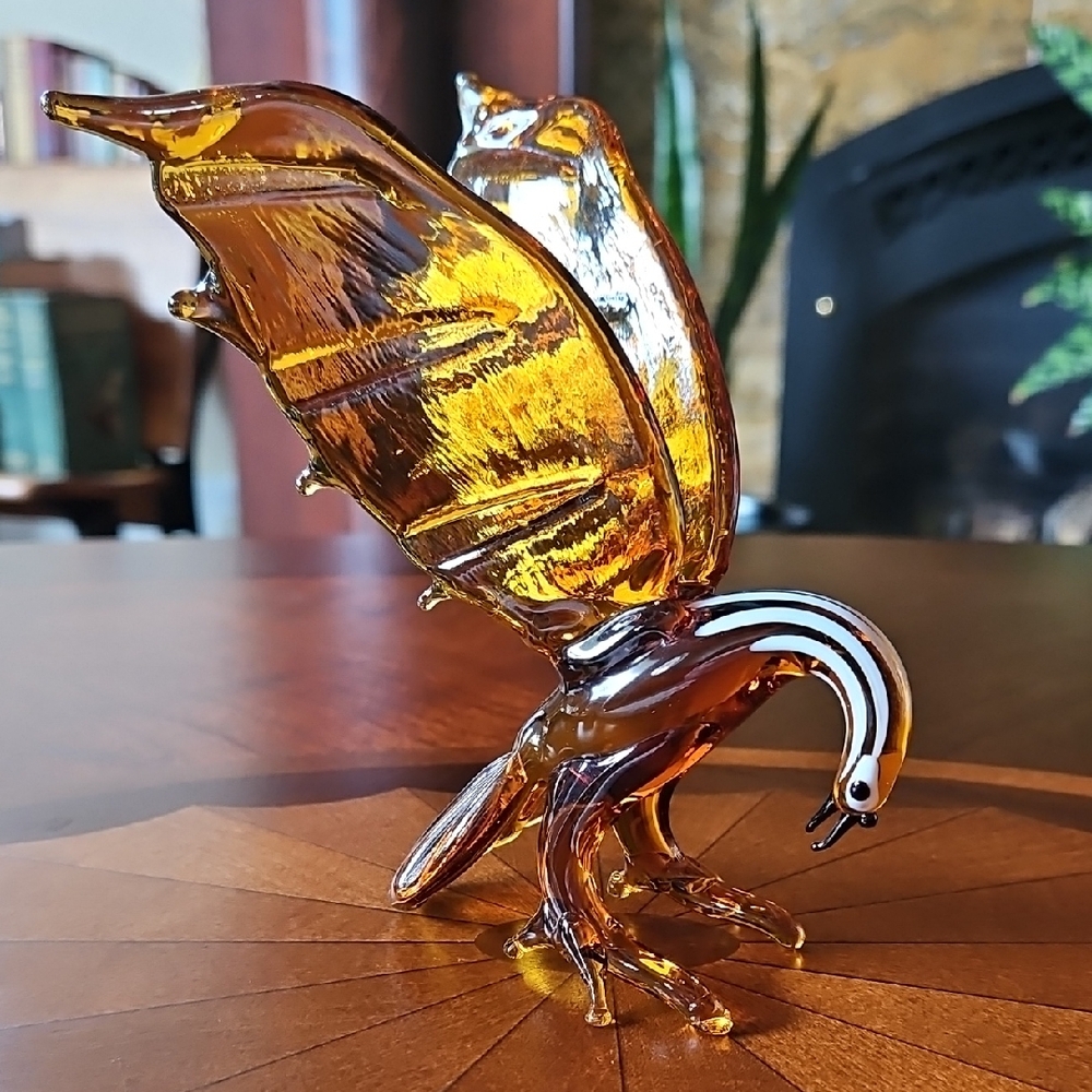 Handblown Sommeroso-Style Glass Bird Sculpture w/Complex Detail, UV Reactive